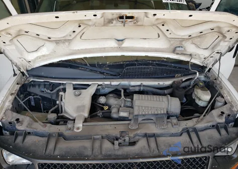 2017 Chevrolet Express G3500 Ls из США, поврежденный, VIN 1GAZGNFFXH1108037